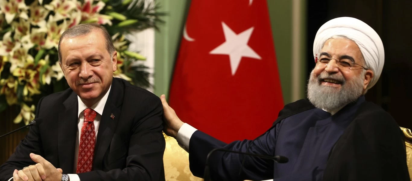 Μετωπική σύγκρουση Τουρκίας-Ιράν: Η Τεχεράνη ανησυχεί μετά την ήττα της Αρμενίας και το δείχνει